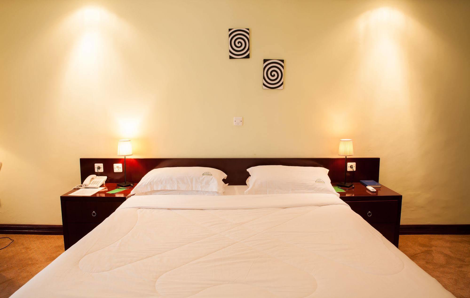 Gorillas Lake Kivu Hotel Gisenyi Esterno foto